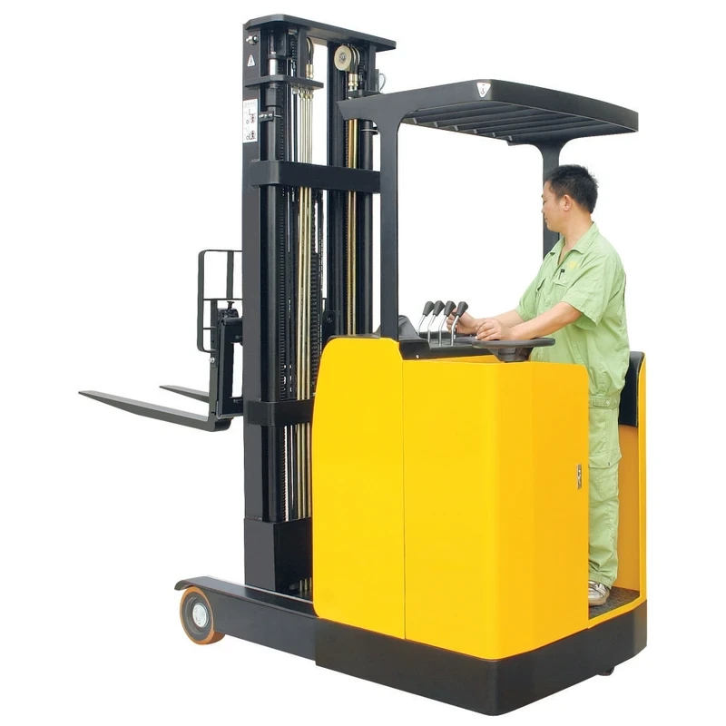 Stående modvægt-reachtruck (REV15ST) 1.500 kg, 3.000-6.200 mm